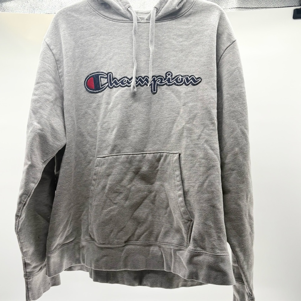Men’s Champion Gray Sweatshirt Classic Athletic Wear Size XL Pre-Owned